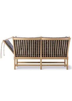 The Spoke-Back Sofa 1789 by Børge Mogensen