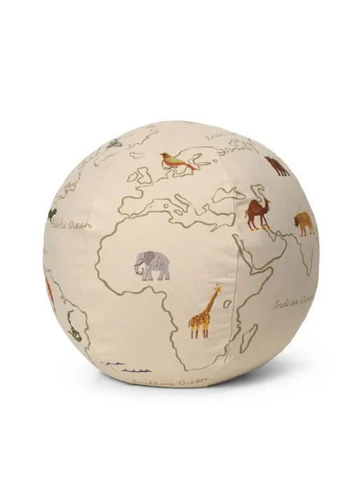 The World Pouf