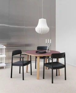 Timb Armchair af Simon Legald
