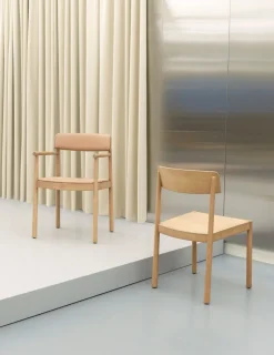 Timb Chair by Simon Legald