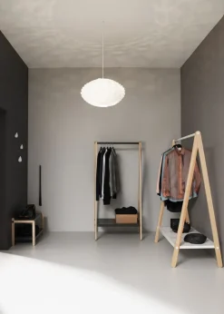 Toj Clothes Rack