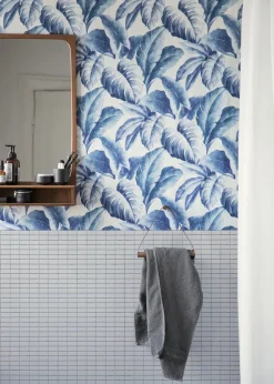 Towel Hanger