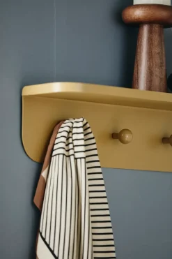 Turda Shelf W. Hooks