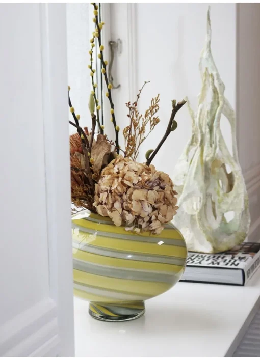 Twirl Vase