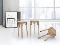 U1 Stool