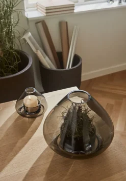 Uno kombineret lanterne og vase
