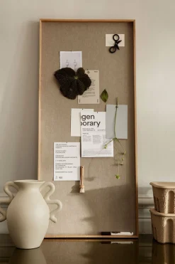 Verso Table Vase
