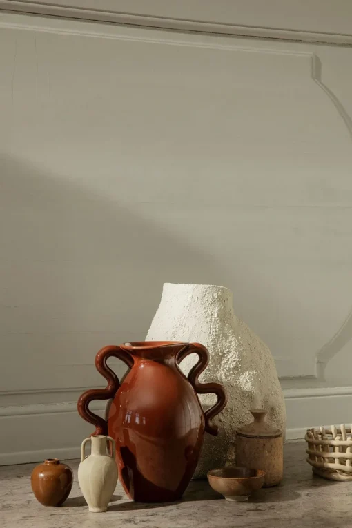 Verso Table Vase
