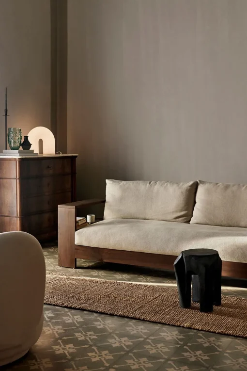 Vuelta Floor Lamp