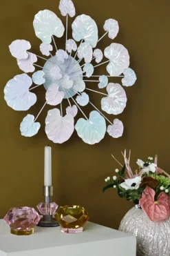 Wall Flower