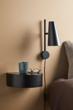 Wallie Shelf