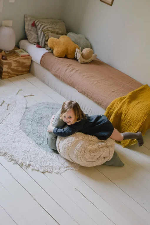 Washable Animal Rug Snail