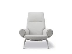 Wegner Queen Chair 1010 by Hans J. Wegner