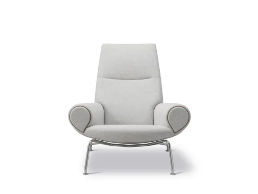 Wegner Queen Chair 1010 by Hans J. Wegner