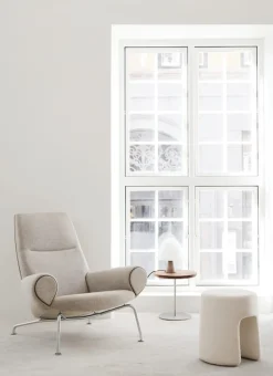 Wegner Queen Chair 1010 by Hans J. Wegner