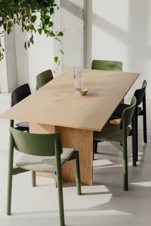 Wem Chair