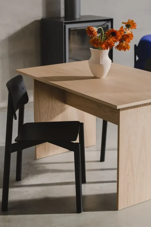 Wem Chair