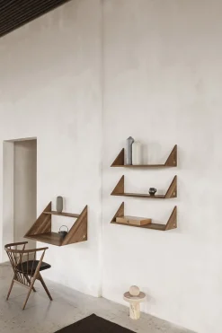 Xlibris Shelf