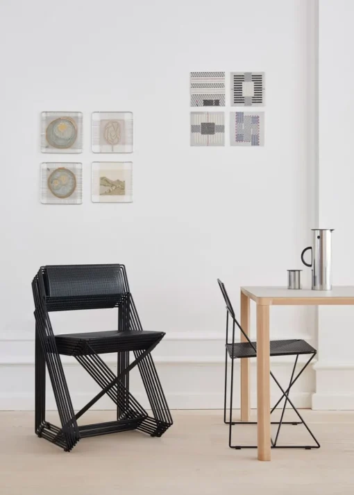 X-Line Chair