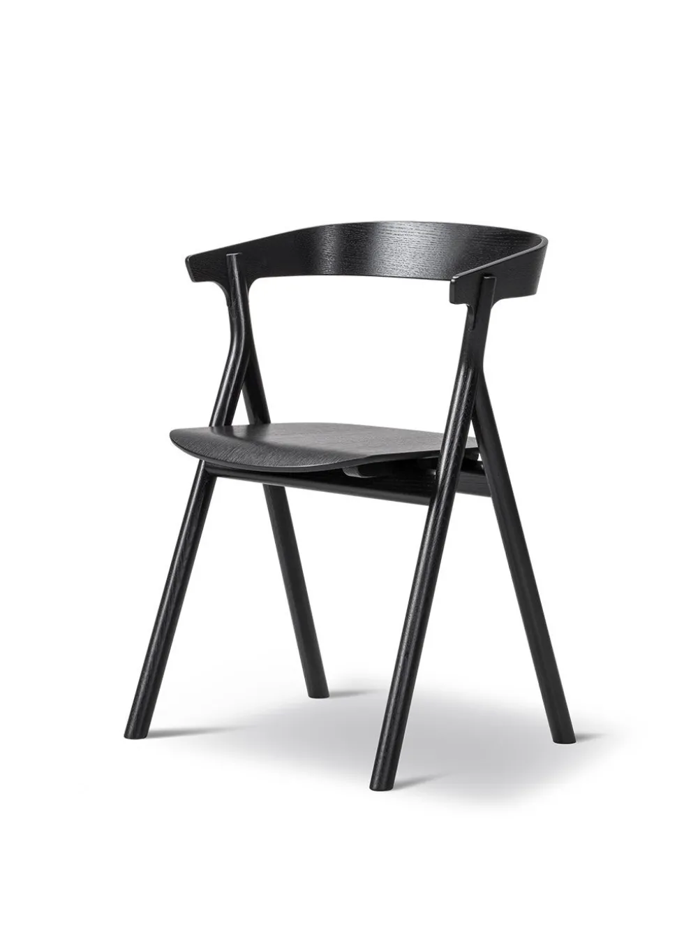 Yksi Chair 3340 by Thau & Kallio