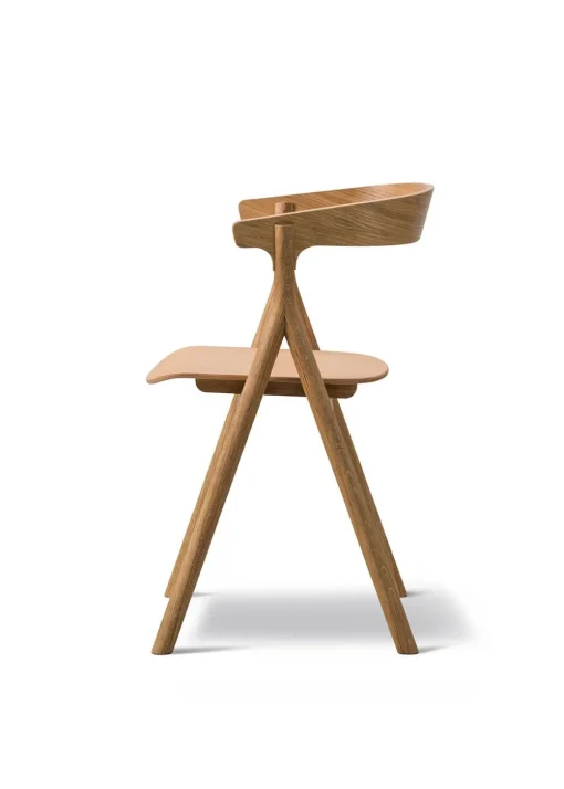 Yksi Chair 3340 by Thau & Kallio