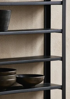 Zaros shelf